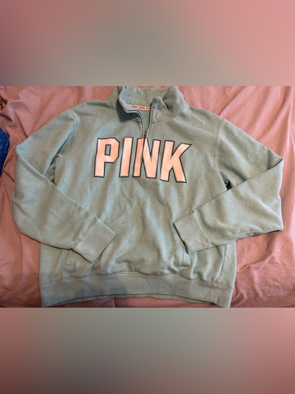 Vs pink Y2K half zip pullover medium women’s